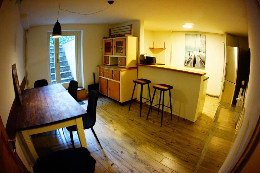 Grosszuegige 185M2-Altbauwohnung In Bestlage 7Zimmer-2Baeder-2Kuechen-2Wcs Hamburg Exterior foto