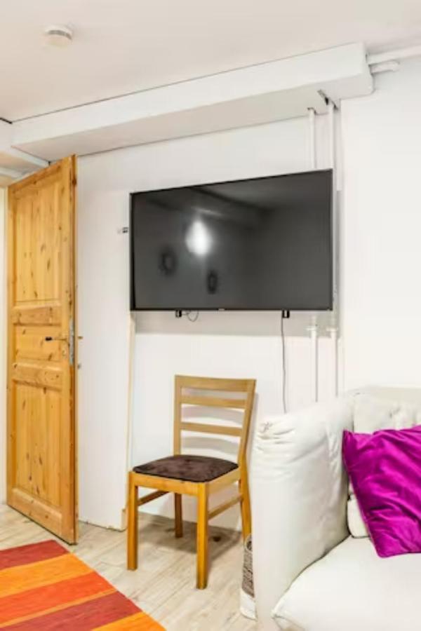 Grosszuegige 185M2-Altbauwohnung In Bestlage 7Zimmer-2Baeder-2Kuechen-2Wcs Hamburg Exterior foto