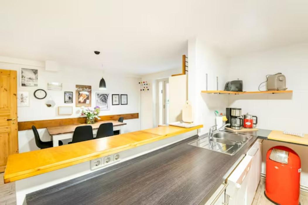 Grosszuegige 185M2-Altbauwohnung In Bestlage 7Zimmer-2Baeder-2Kuechen-2Wcs Hamburg Exterior foto